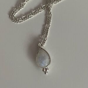 NWOT Dainty Moonstone and Sterling Silver Necklace